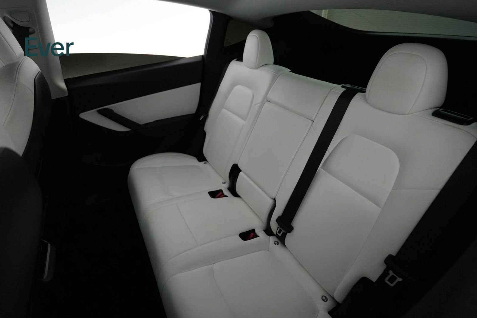 Used 2022 Tesla Model Y Performance image 24