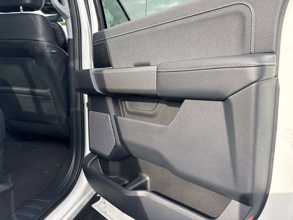 New 2026 Ford F350 Lariat w/ Lariat Ultimate Package image 11