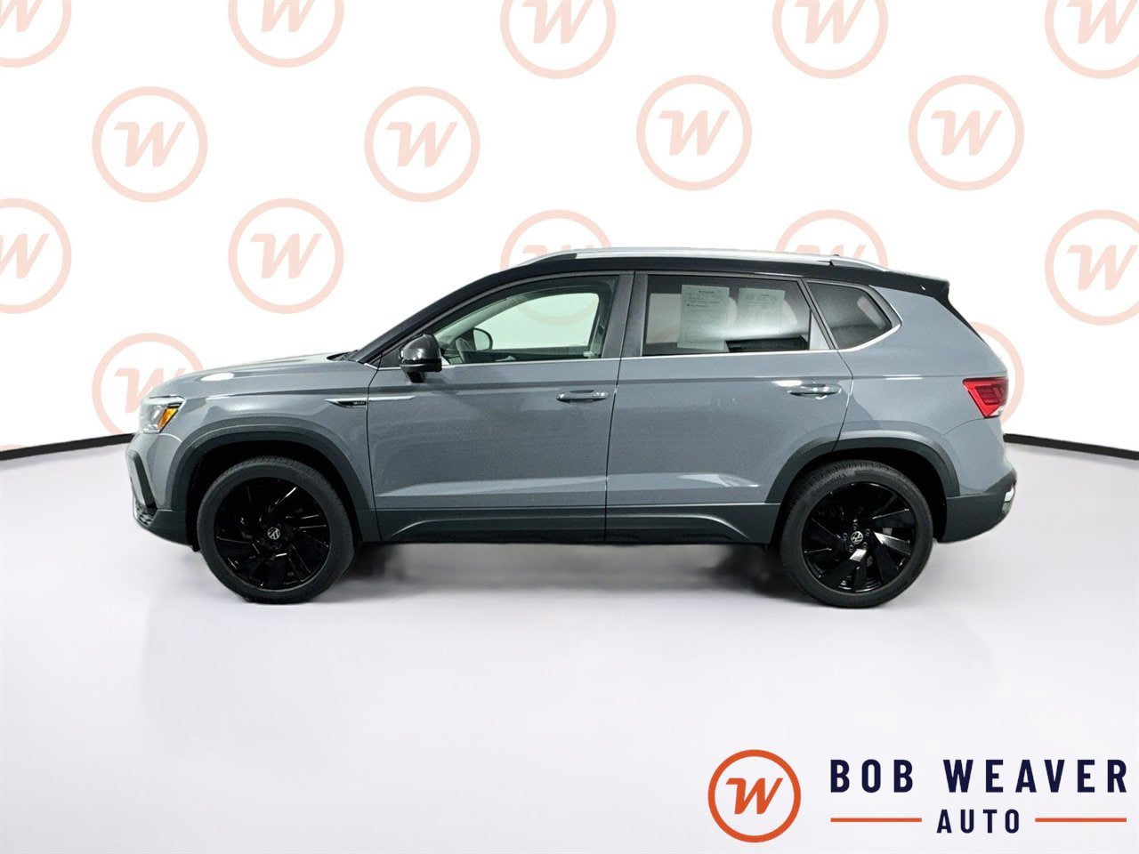 Used 2024 Volkswagen Taos SE AWD/4WD image 4