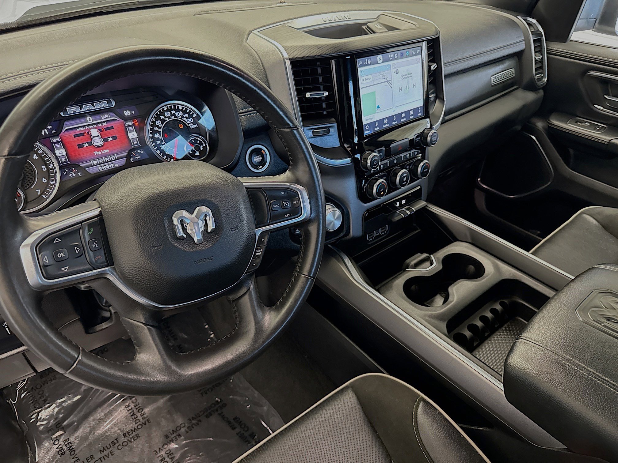 Used 2024 RAM 1500 Laramie image 7