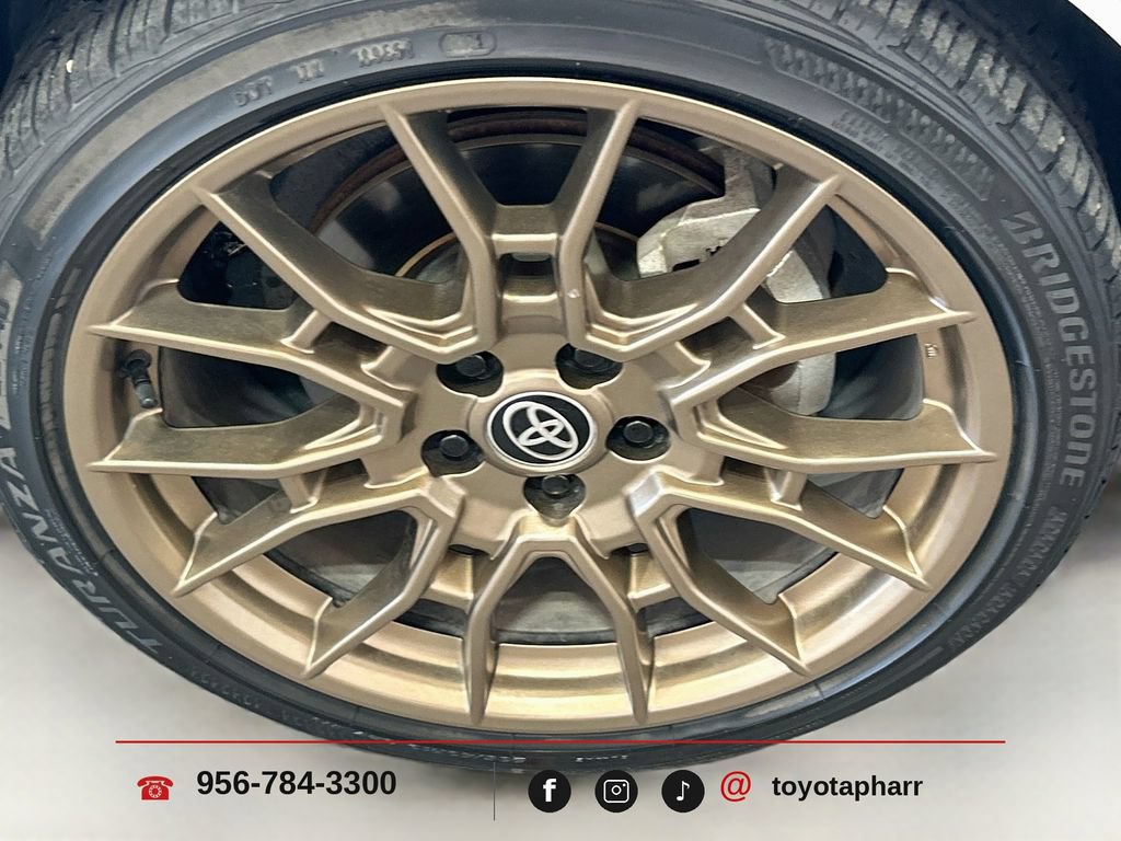 Used 2024 Toyota Camry SE AWD/4WD image 32