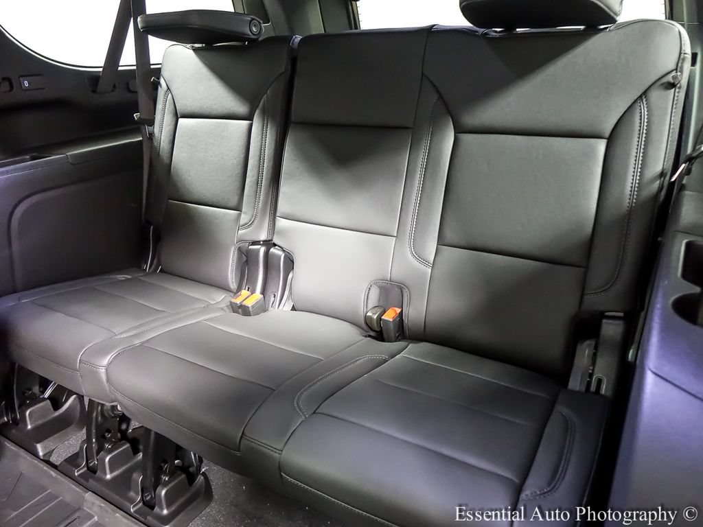 New 2026 Chevrolet Suburban LT w/ Comfort Package AWD/4WD image 11