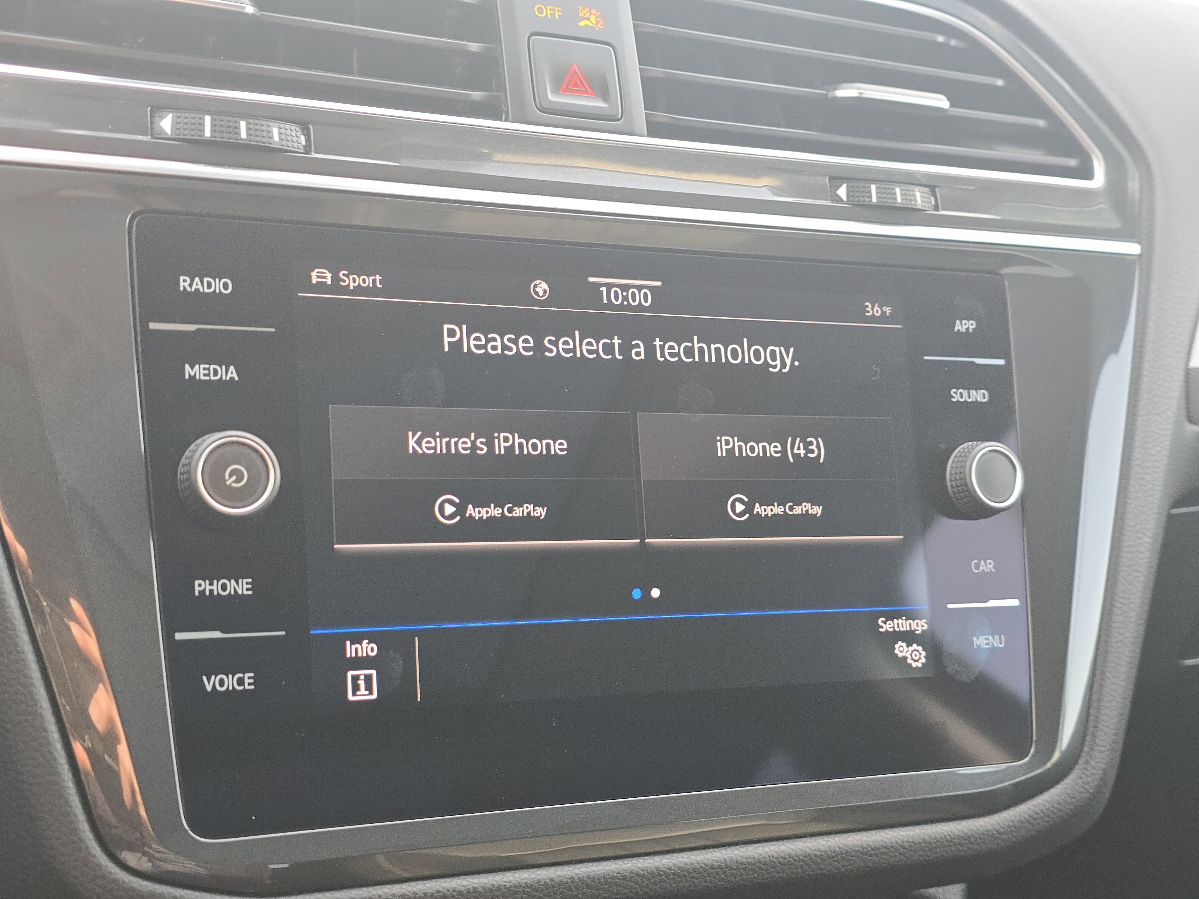 Certified 2023 Volkswagen Tiguan SE w/ Panoramic Sunroof Package image 10