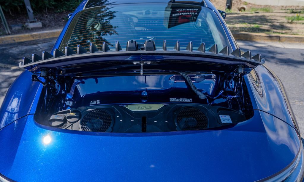 Used 2024 Porsche 911 Carrera S w/ Sport Package image 25