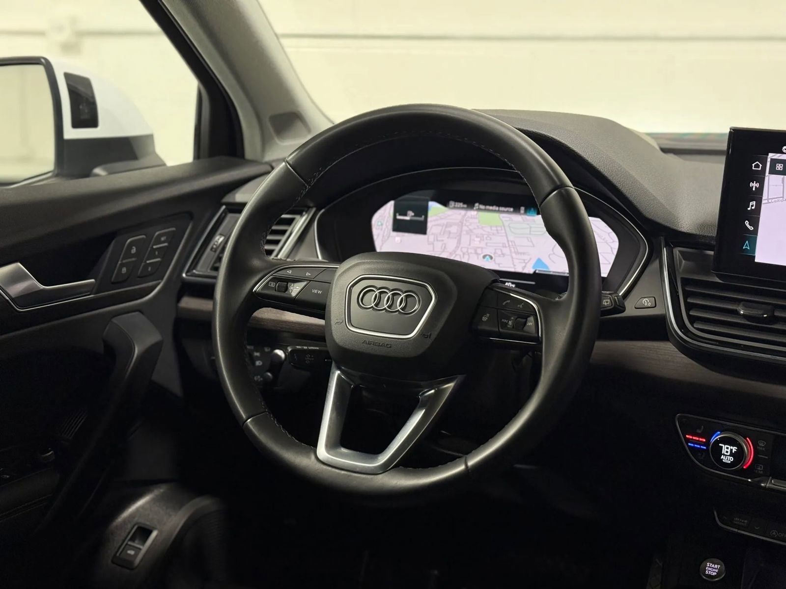 Used 2022 Audi Q5 2.0T Prestige w/ Prestige Package image 25