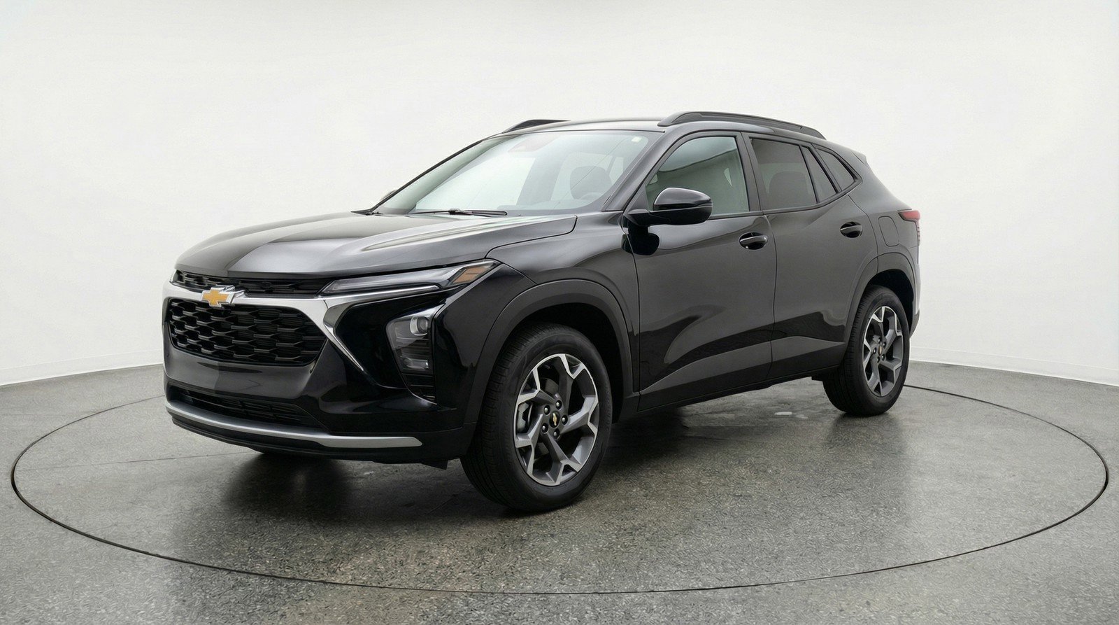 Used 2025 Chevrolet Trax LT w/ LT Convenience Package image 3