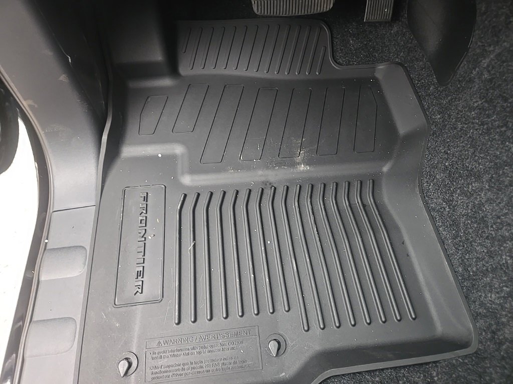 New 2026 Nissan Frontier SV image 13