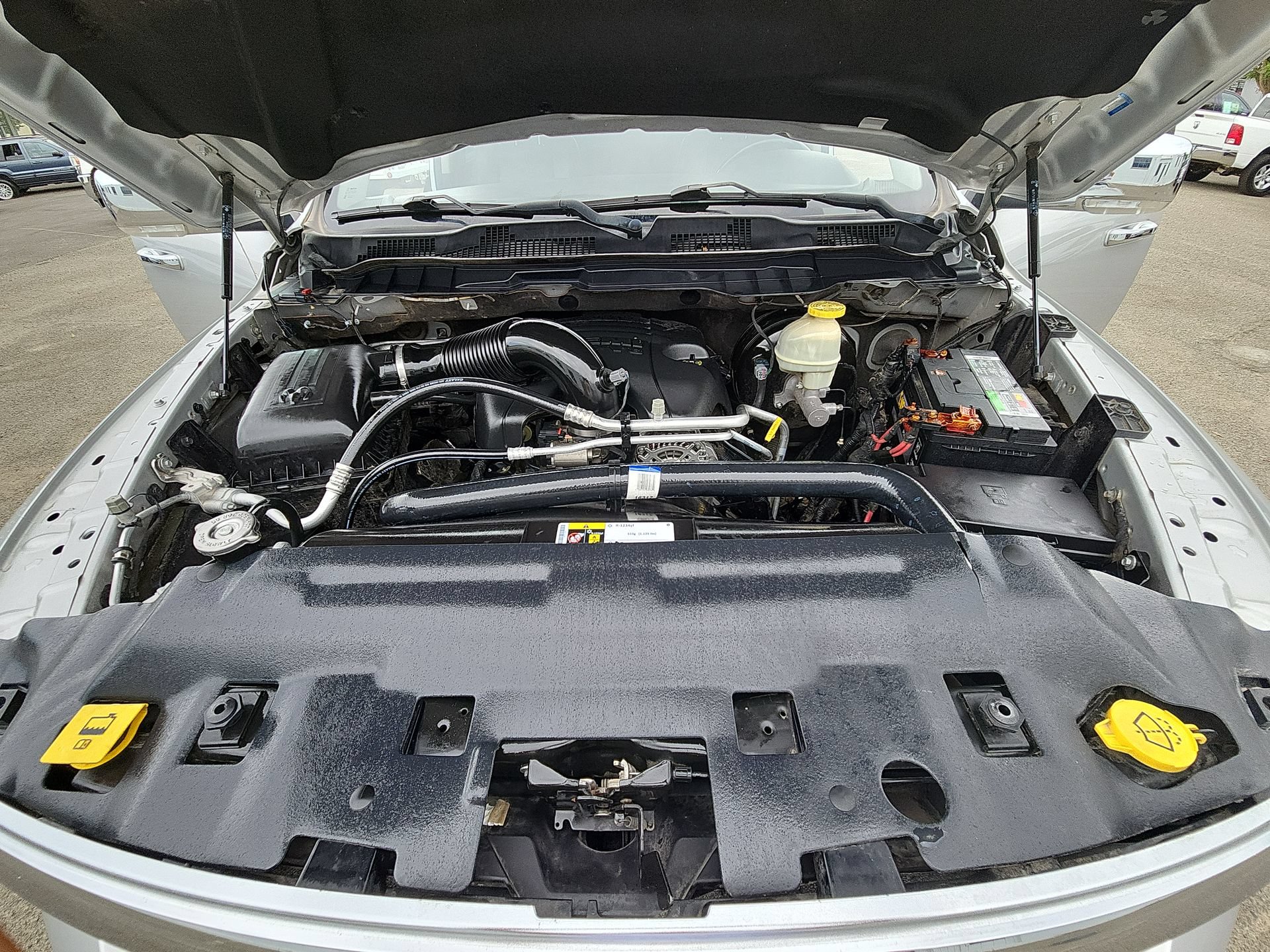 Used 2017 RAM 1500 Laramie AWD/4WD image 17