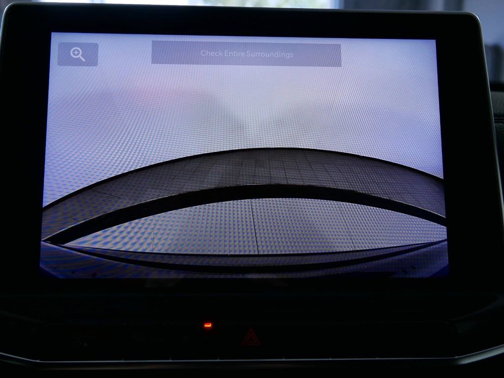 Used 2024 Jeep Compass Latitude image 41