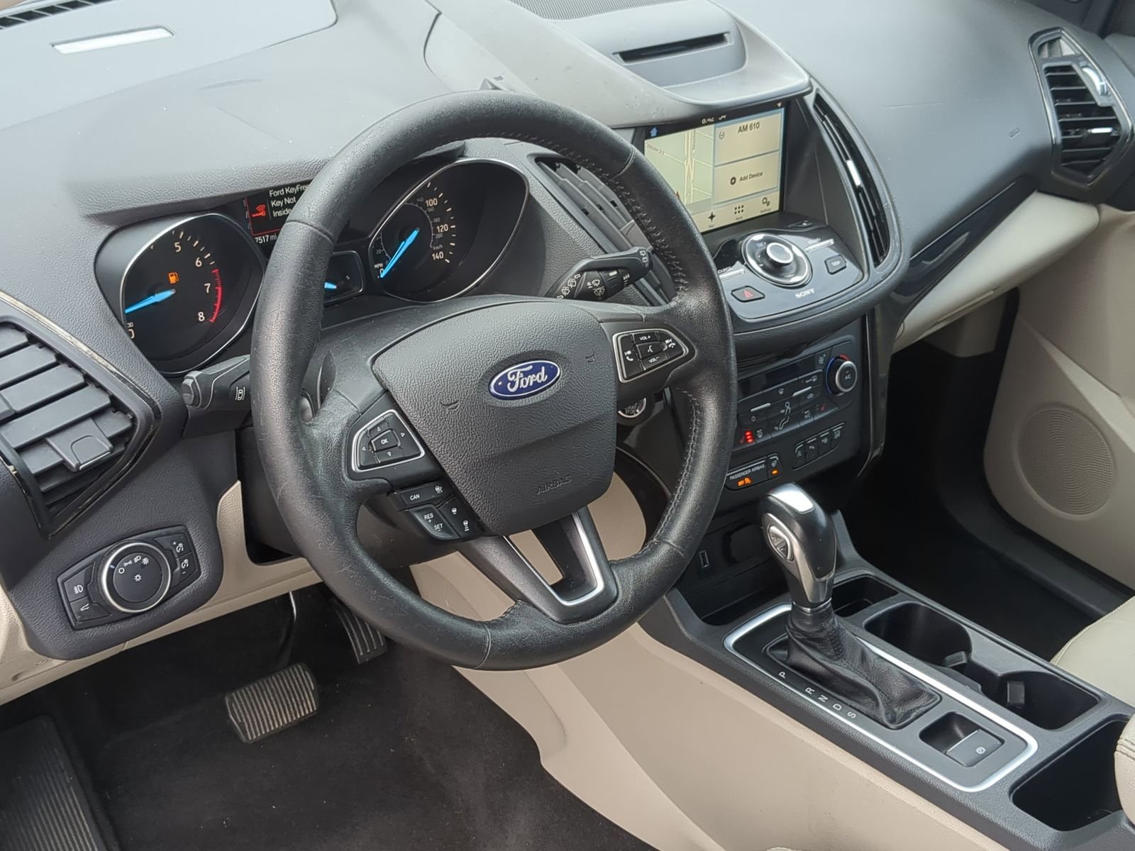 Used 2018 Ford Escape Titanium w/ Ford Safe & Smart Package image 14