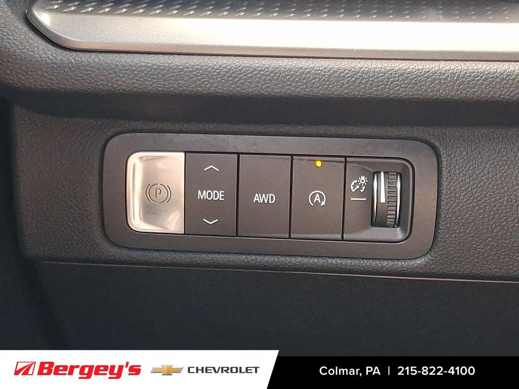 Certified 2024 Chevrolet Traverse LT w/ LPO, Floor Liner Package AWD/4WD image 28