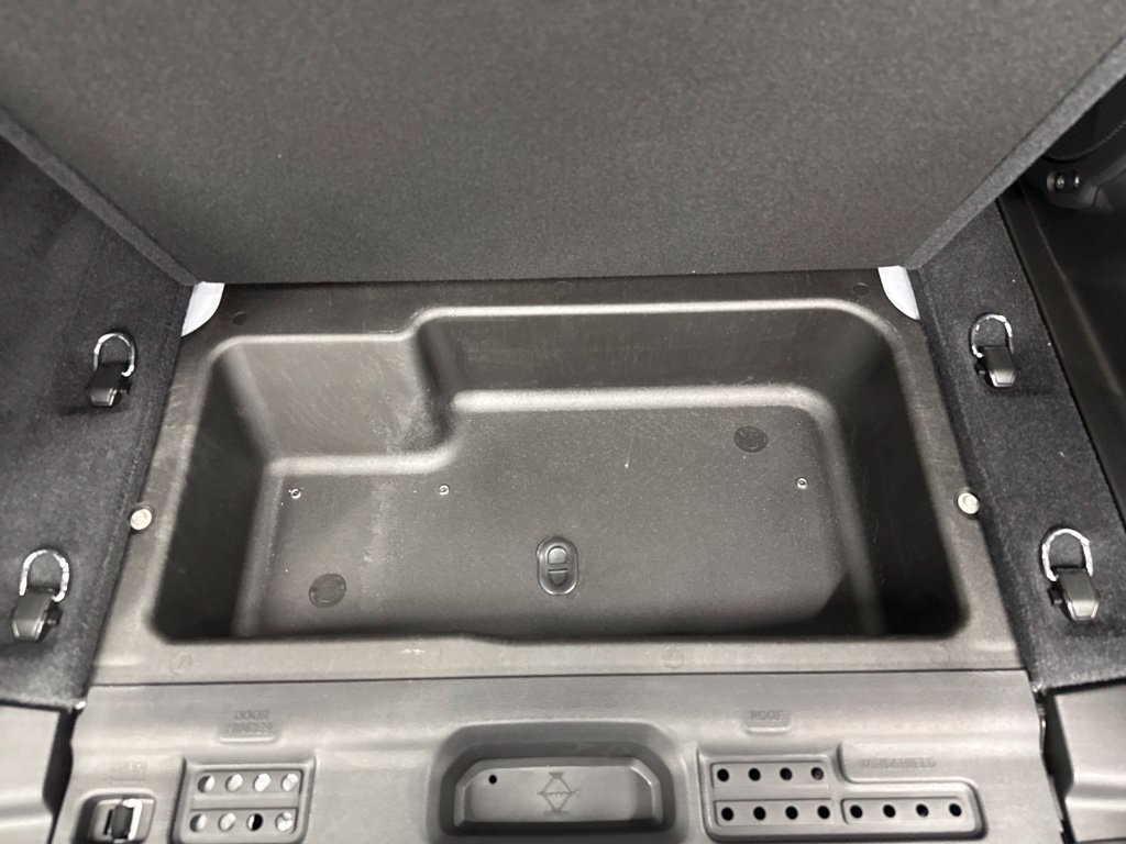 New 2026 Jeep Wrangler Unlimited Sahara AWD/4WD image 10