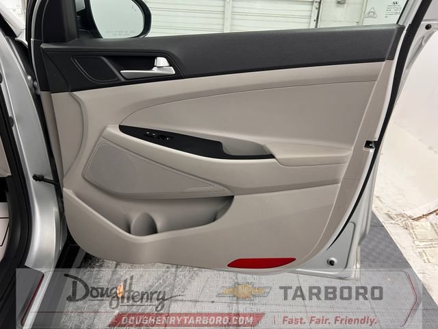 Used 2019 Hyundai Tucson Value FWD image 37