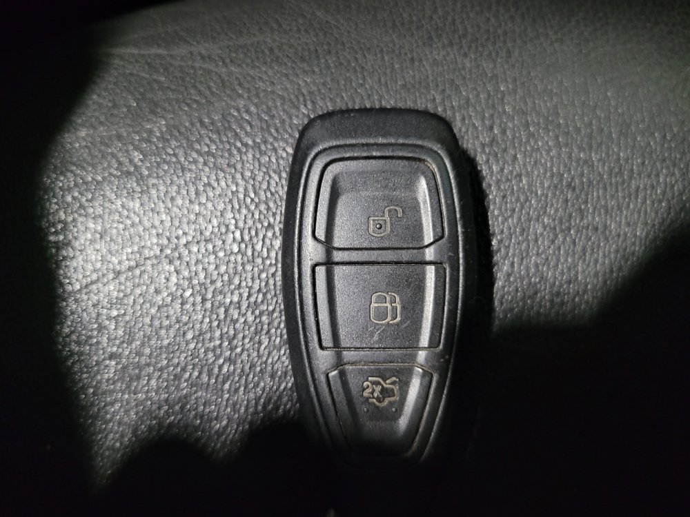 Used 2016 Ford Fiesta Titanium FWD image 32