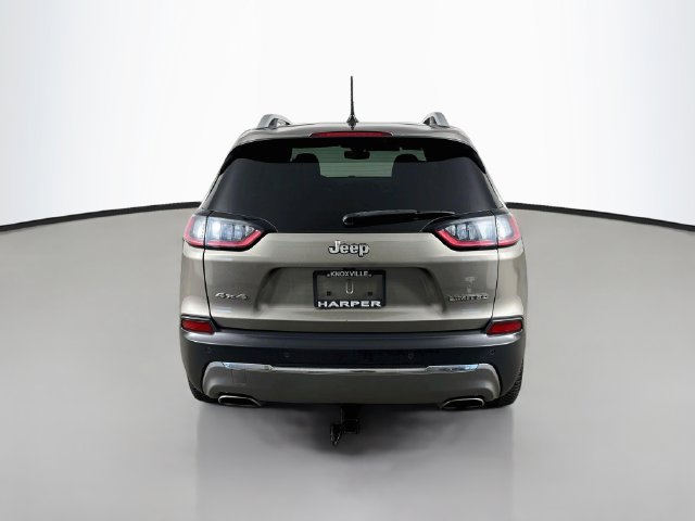 Used 2019 Jeep Cherokee Limited AWD/4WD image 9