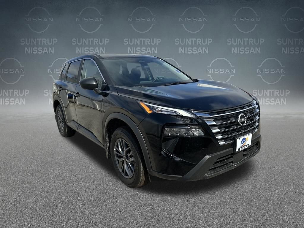 Certified 2025 Nissan Rogue S image 42