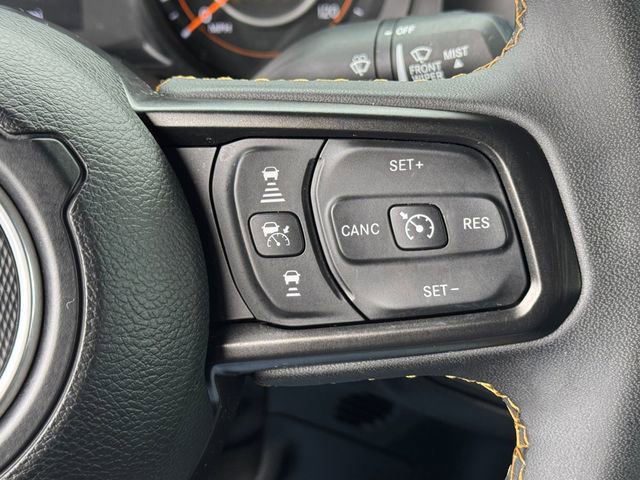 Certified 2025 Jeep Wrangler Willys image 20