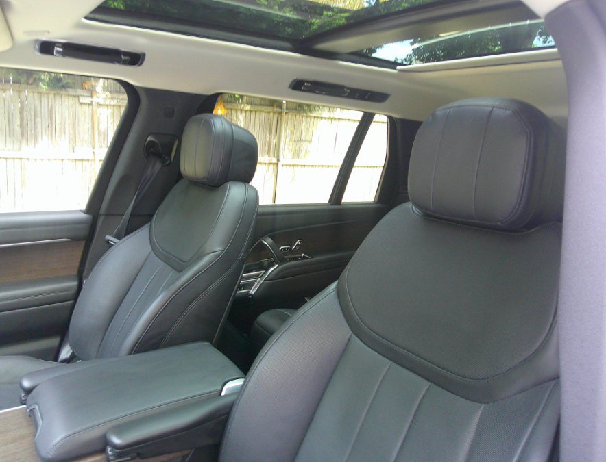 Used 2024 Land Rover Range Rover Long Wheelbase SE AWD/4WD image 76