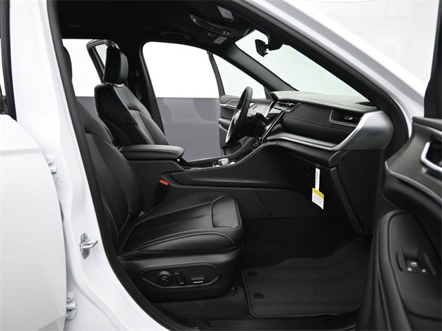 New 2025 Jeep Grand Cherokee L Limited image 20