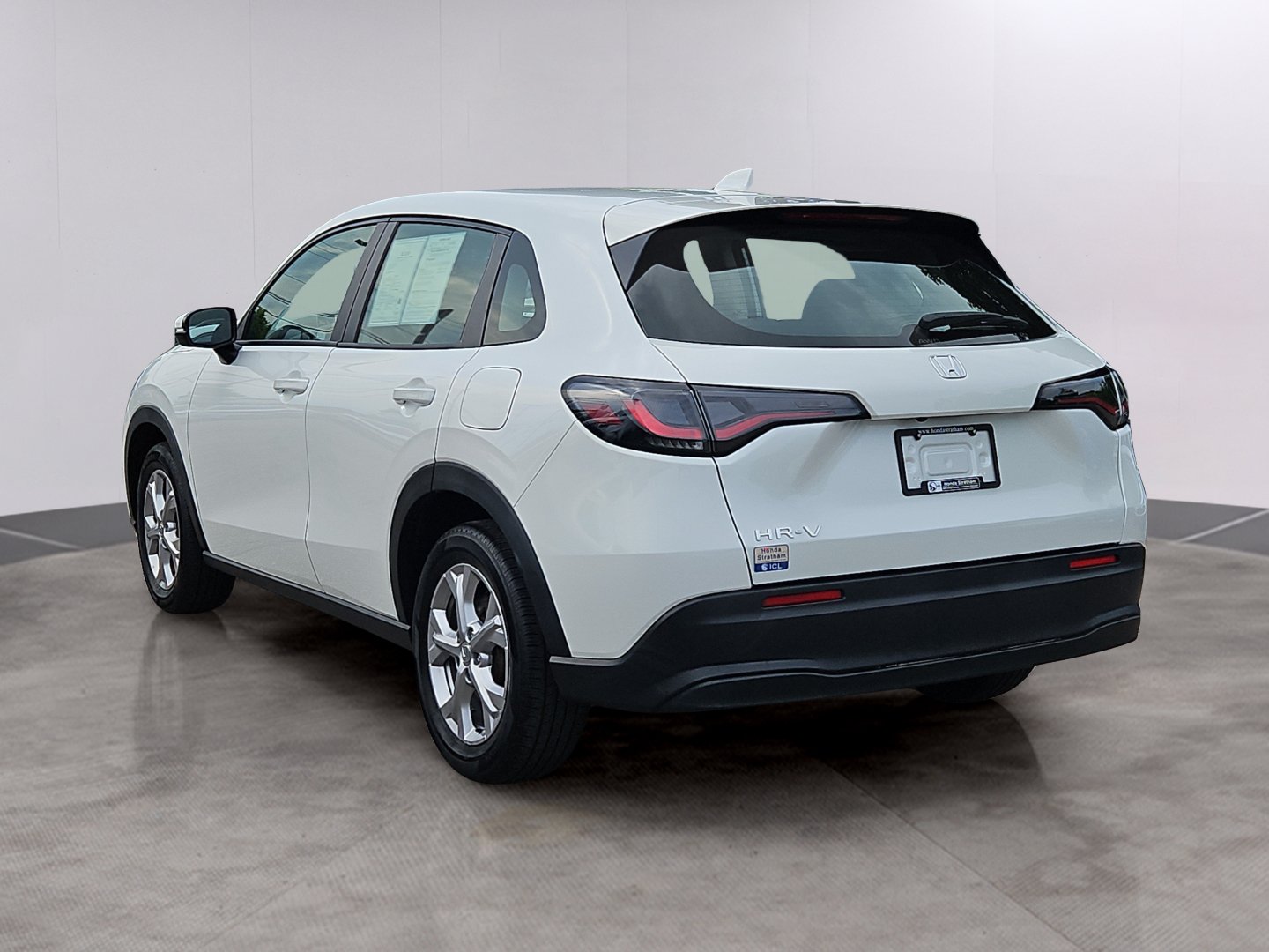 Certified 2023 Honda HR-V LX image 32