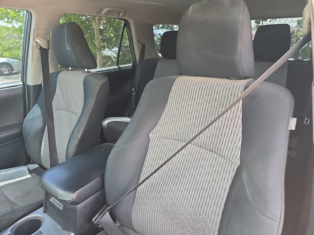 Used 2015 Toyota 4Runner SR5 RWD image 13