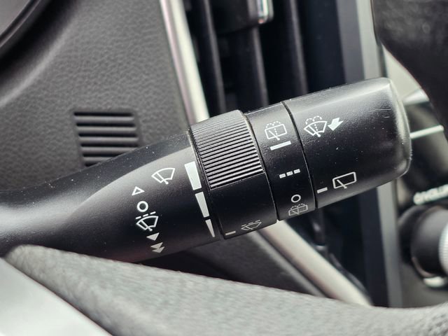 Certified 2023 Subaru Forester AWD/4WD image 32