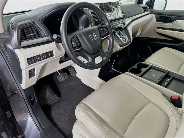 Certified 2025 Honda Odyssey EX-L image 23