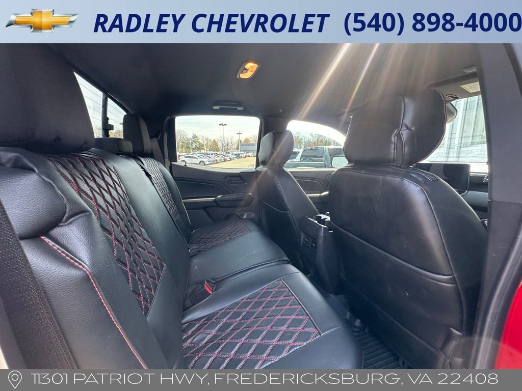Certified 2025 Chevrolet Colorado W/T w/ Advanced Trailering Package AWD/4WD image 16