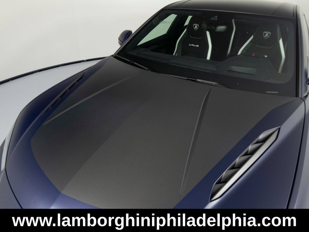 Used 2023 Lamborghini Urus Performante AWD/4WD image 46