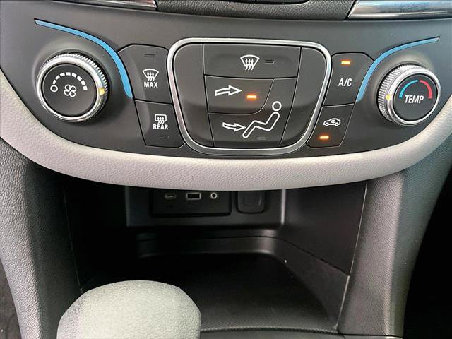 Used 2024 Chevrolet Equinox LS FWD image 24