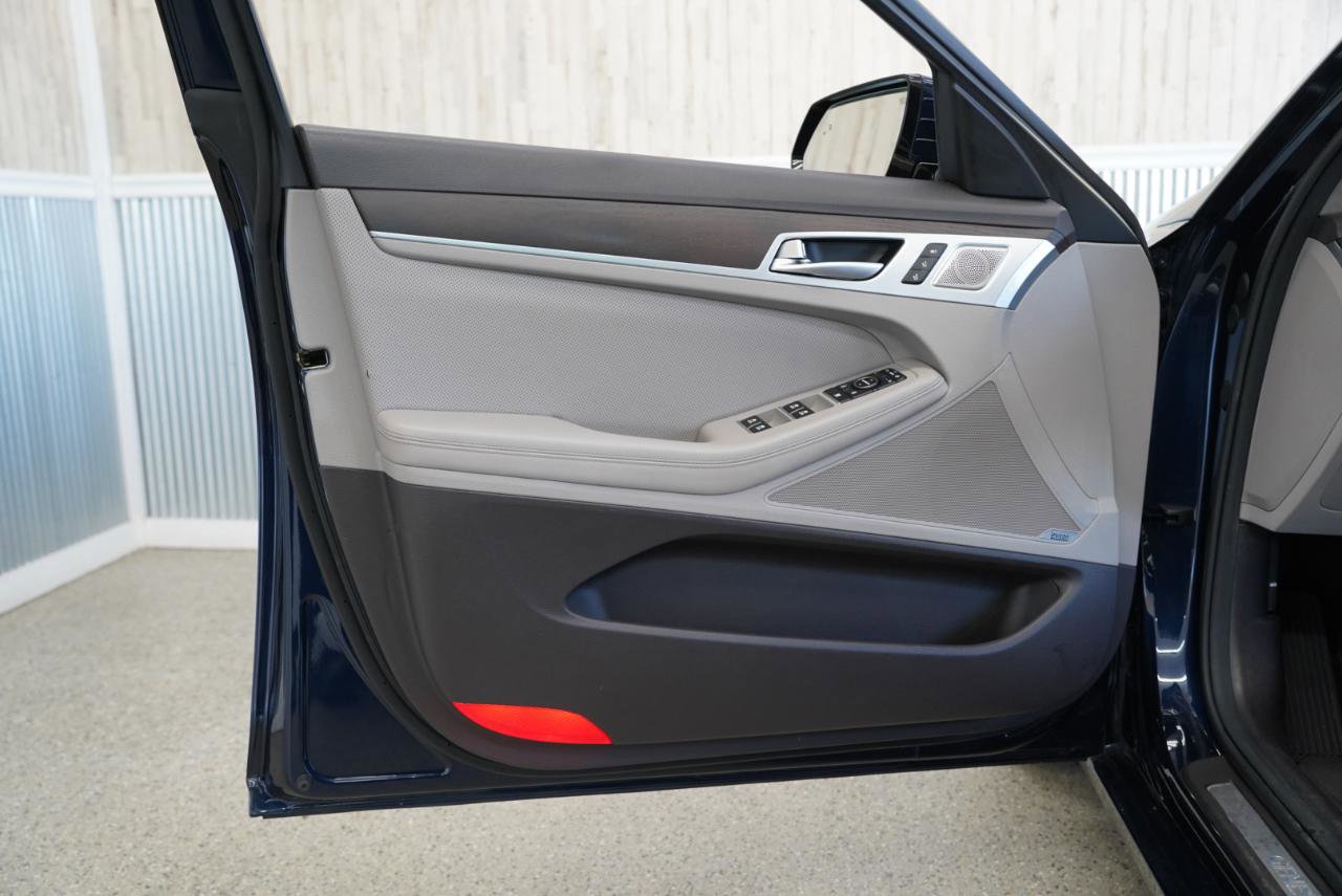 Used 2020 Genesis G80 5.0 Ultimate image 29