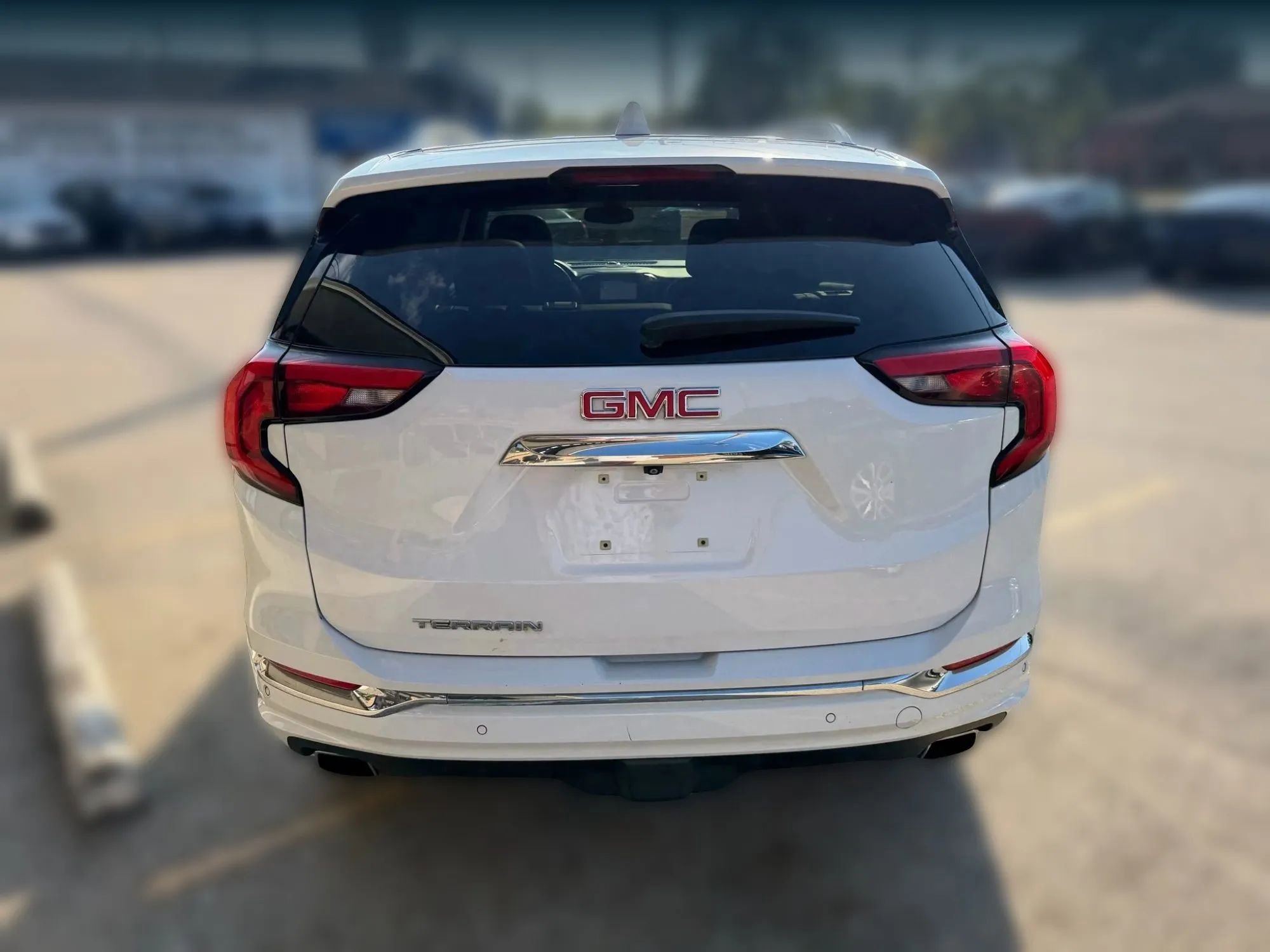 Used 2019 GMC Terrain Denali w/ Advanced Safety Package image 6