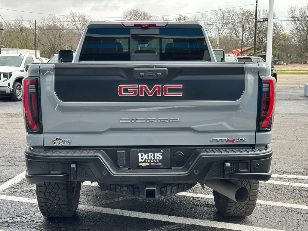 Used 2024 GMC Sierra 2500 AT4X w/ AT4X AEV Edition image 5
