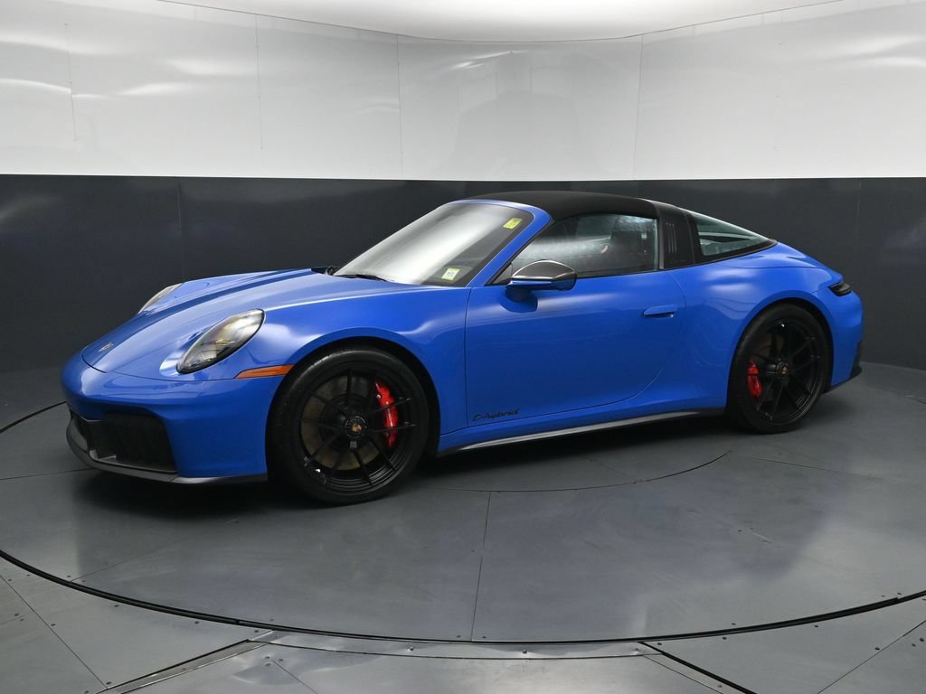 Used 2025 Porsche 911 Targa 4 GTS w/ Premium Package AWD/4WD image 1