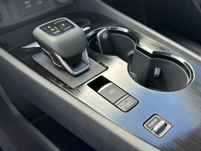 New 2026 Nissan Rogue SV image 25