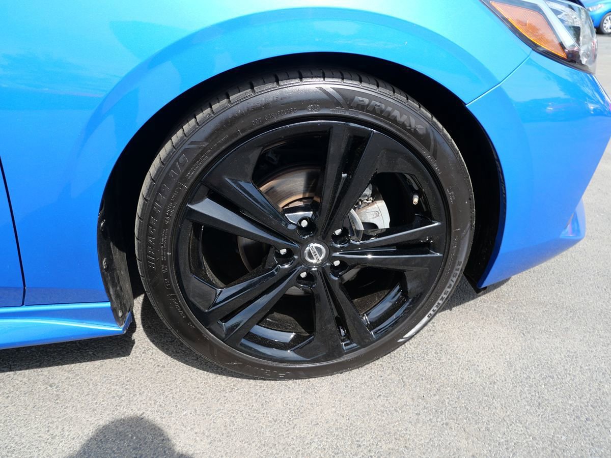 Used 2021 Nissan Sentra SR w/ SR Premium Package FWD image 39