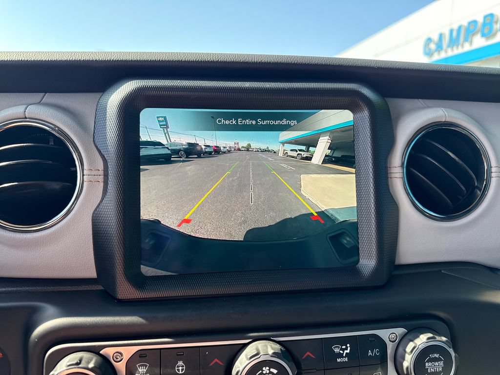 Used 2021 Jeep Gladiator Overland AWD/4WD image 35