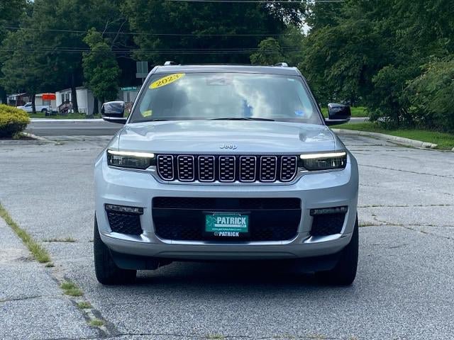 Used 2023 Jeep Grand Cherokee L Summit w/ Advanced Protech Group IV AWD/4WD image 5