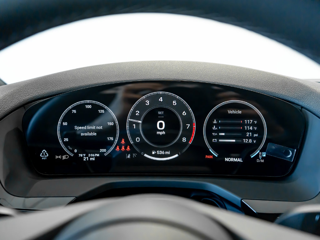 New 2026 Porsche Panamera 4 AWD/4WD image 17
