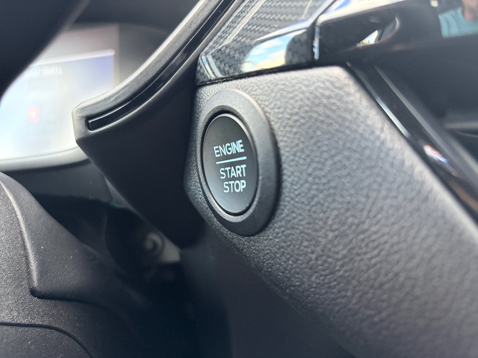Used 2024 Ford Escape ST-Line AWD/4WD image 30