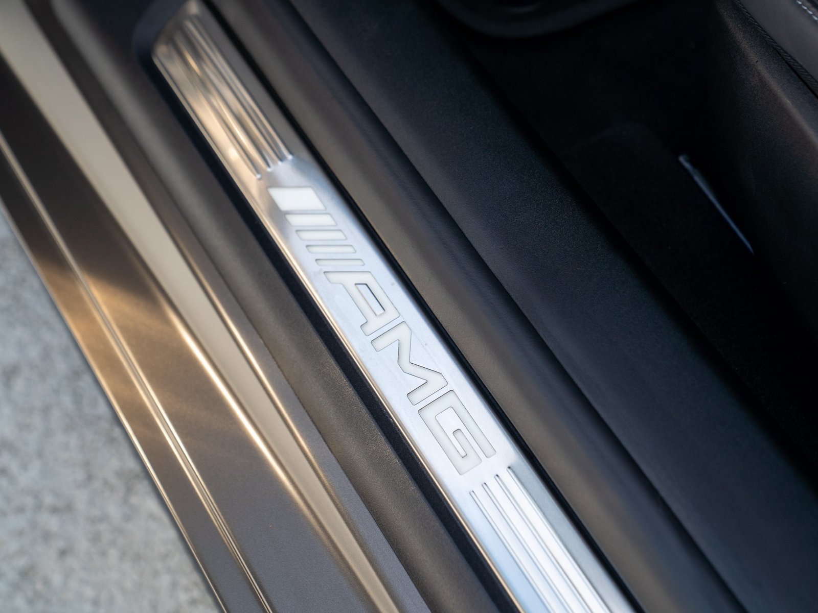 Certified 2024 Mercedes-Benz SL 63 AMG 4MATIC image 14