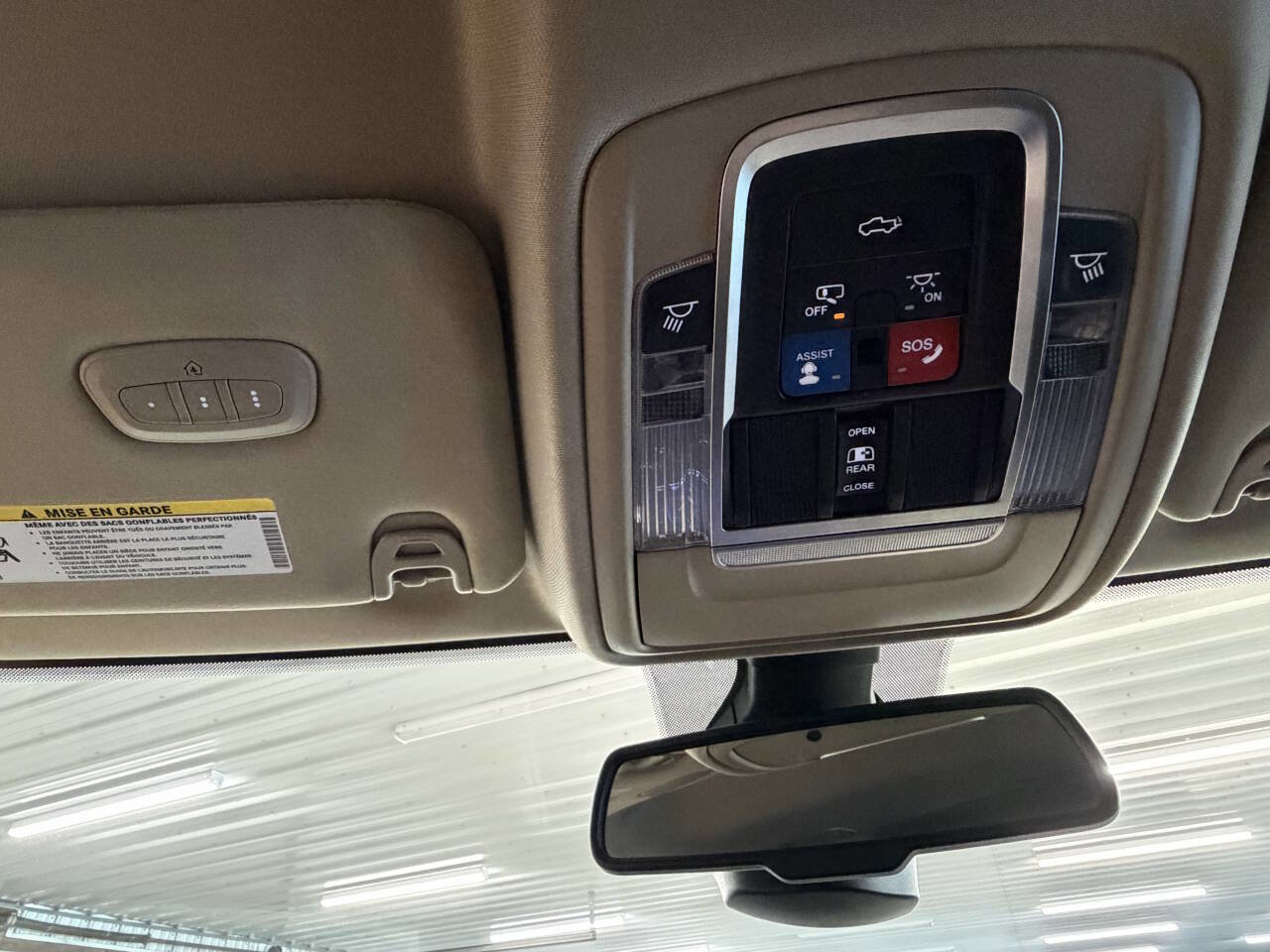 Used 2019 RAM 3500 Laramie image 25