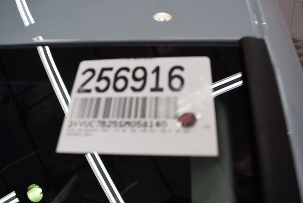 New 2025 Volkswagen Taos SE image 16