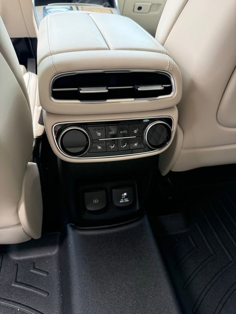 Used 2021 Genesis GV80 3.5T w/ Prestige Package 07 AWD/4WD image 22