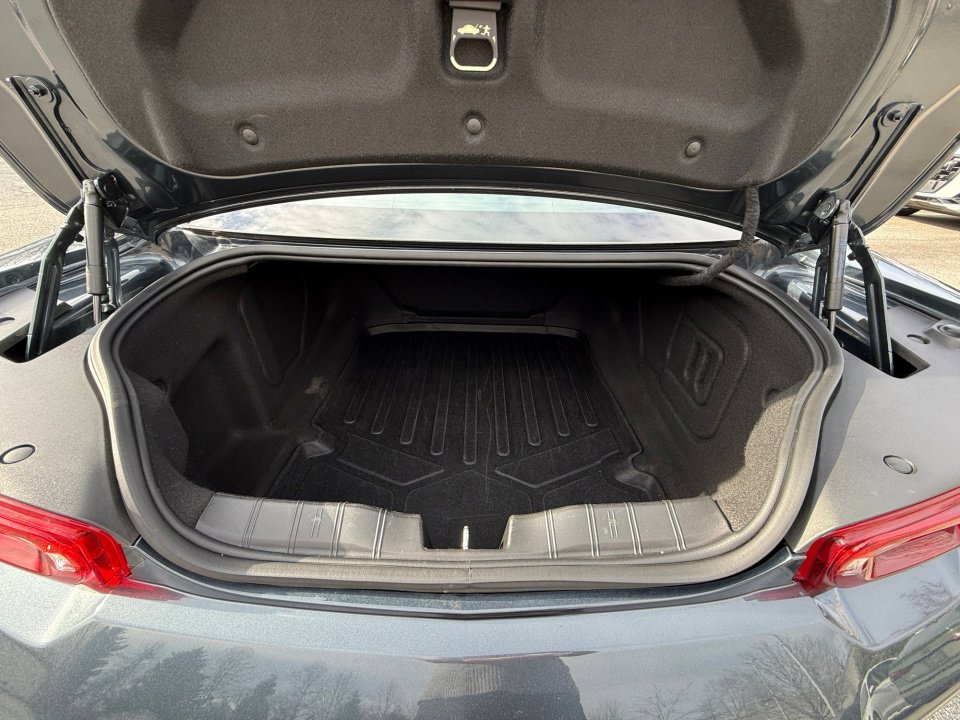 Used 2019 Chevrolet Camaro LS image 15