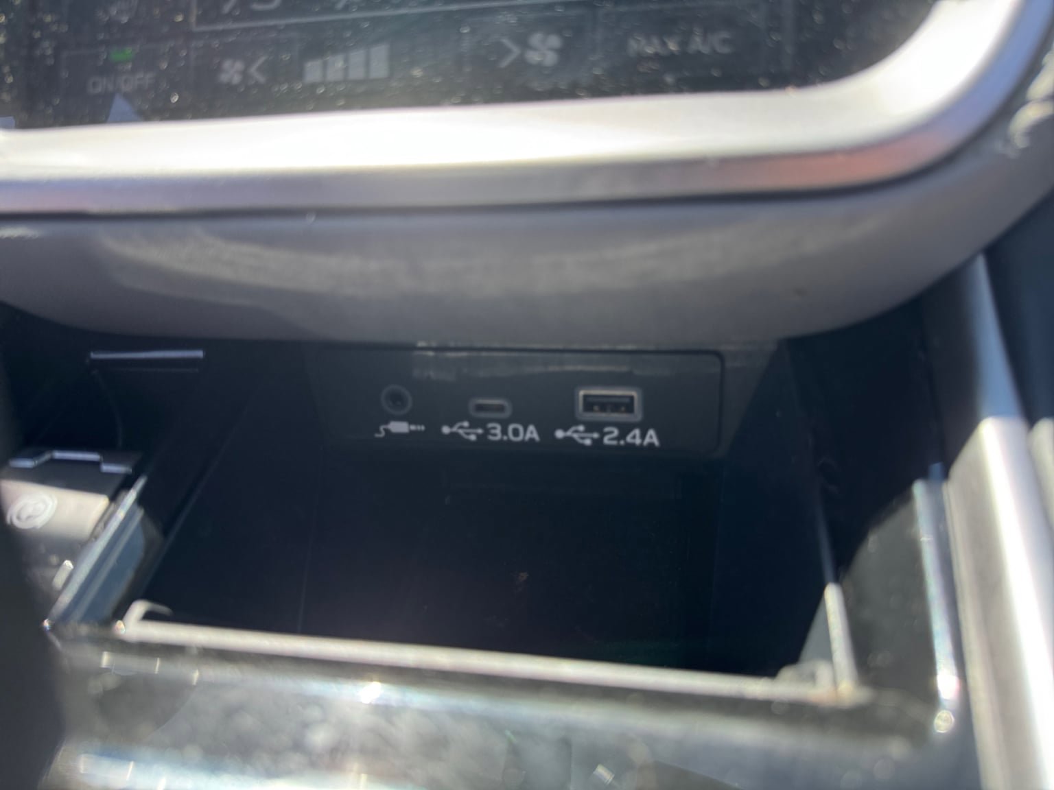 Used 2023 Subaru Outback Premium AWD/4WD image 21