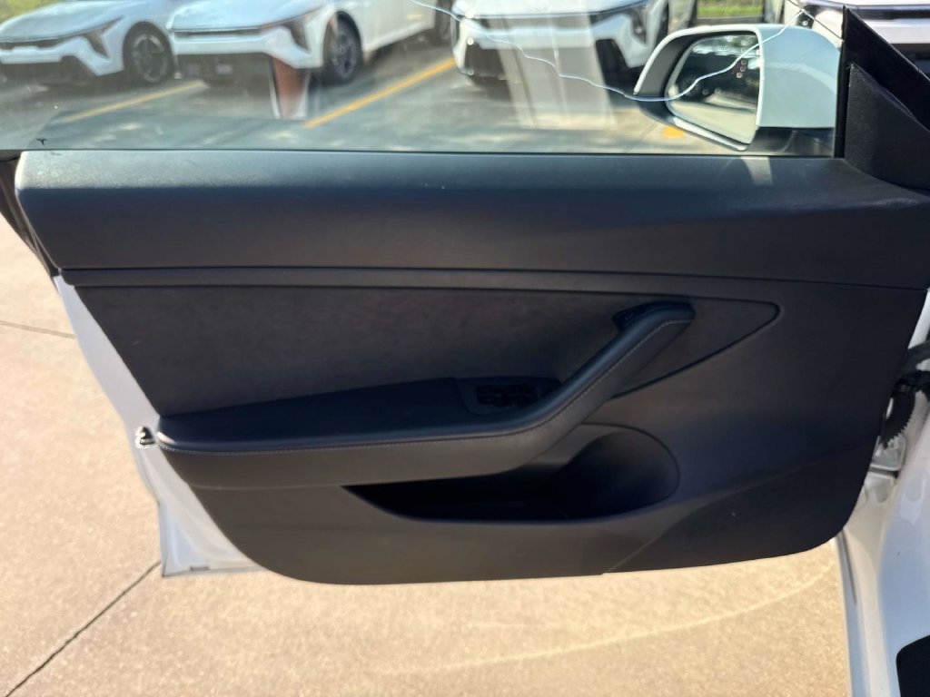 Used 2021 Tesla Model 3 Standard Range Plus RWD image 21