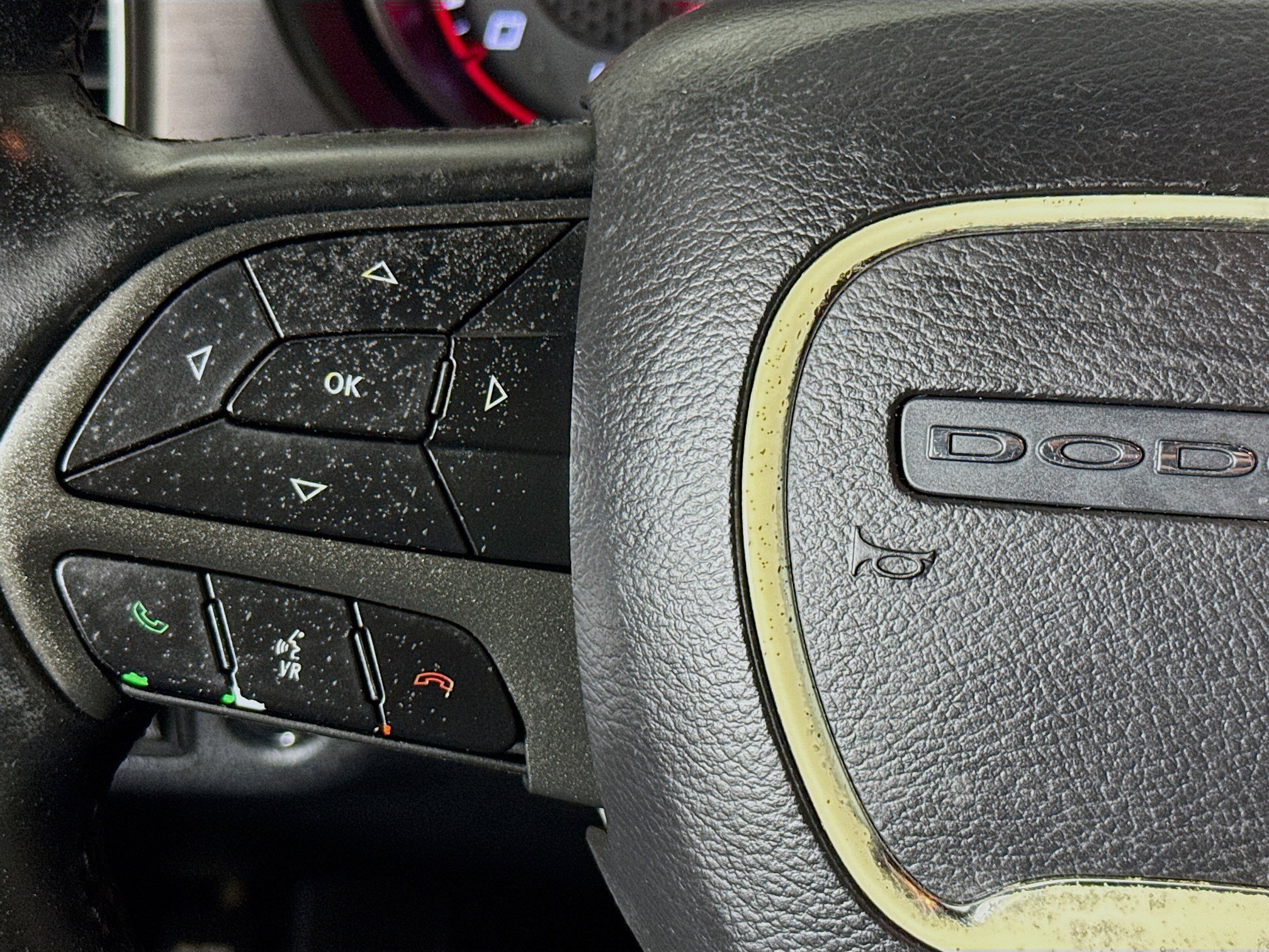 Used 2018 Dodge Charger SXT image 13