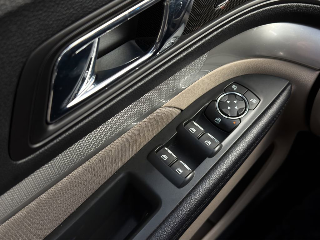 Used 2019 Ford Explorer 4WD w/ Class III Trailer Tow Package image 11