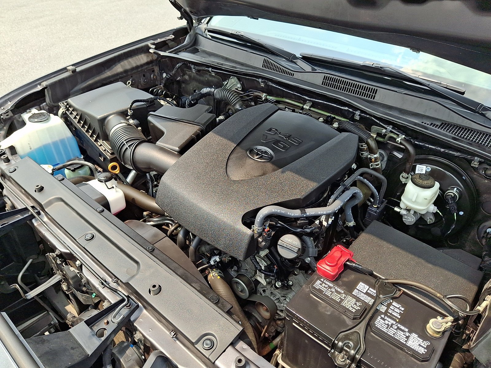 Certified 2023 Toyota Tacoma SR5 AWD/4WD image 26